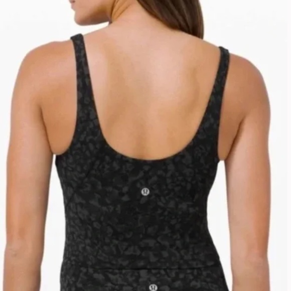 Lululemon Align Tank Sz 8 in Wild Thing Camo Deep Coal Multi - Picture 2 of 8
